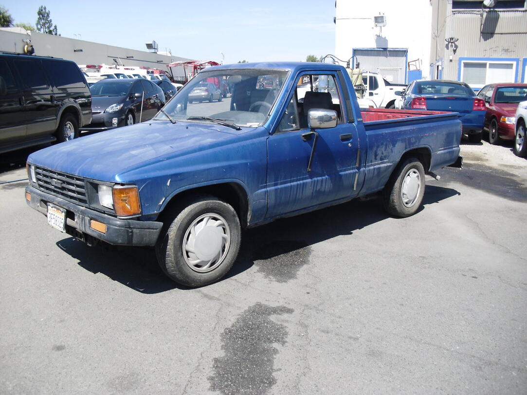 Toyota Pick Up Truck | Studio Picture Vehicles